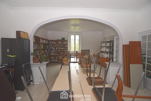 Immeuble 285 m² à Rostrenen 22110