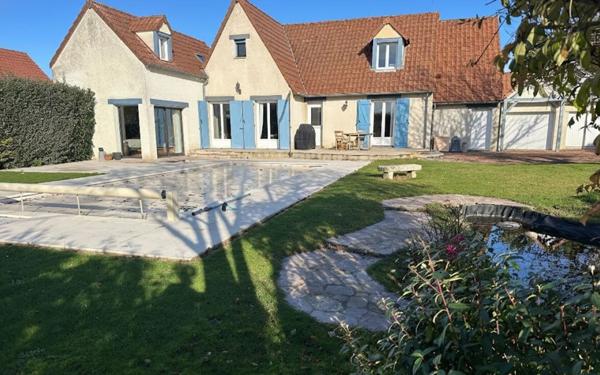 Maison à vendre    7 pièces • 202,72 m2 Mainvilliers