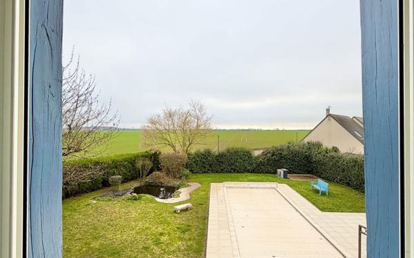 Maison à vendre    7 pièces • 202,72 m2 Mainvilliers