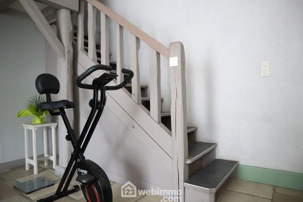 Maison 390 m² à Lussac-les-Châteaux 86320