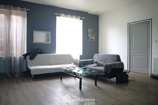 Maison 390 m² à Lussac-les-Châteaux 86320
