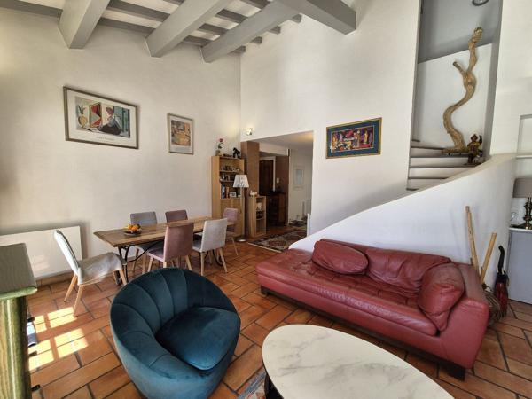 Villa 4 faces avec piscine et 4/5 chambres (au golf) Saint cyprien