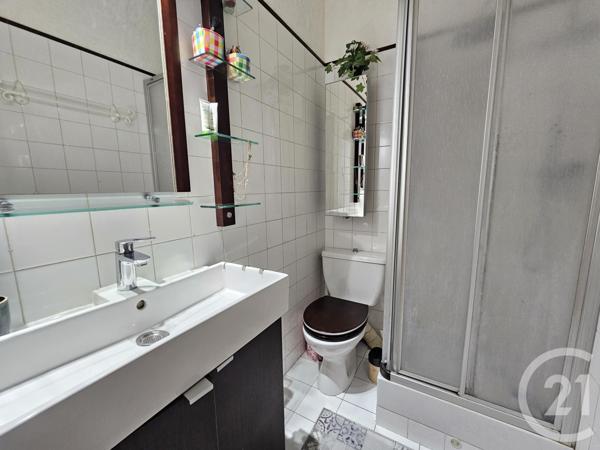 Appartement F3 à vendre  3 pièces - 59,77 m2 ST MAUR DES FOSSES - 94