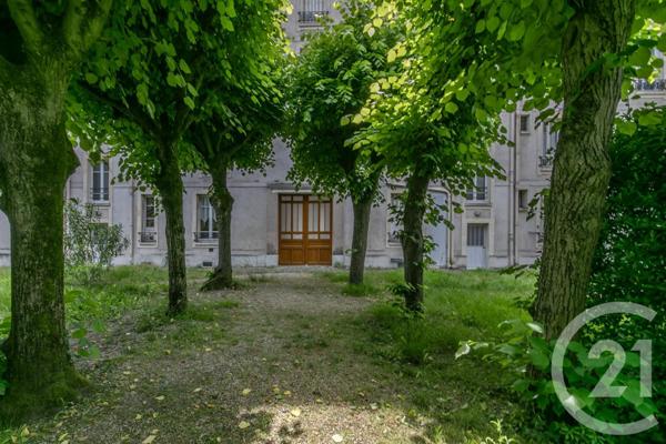 Appartement F3 à vendre  3 pièces - 59,77 m2 ST MAUR DES FOSSES - 94