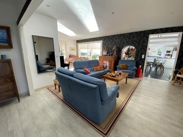 Maison 7 pièces - 170 m²