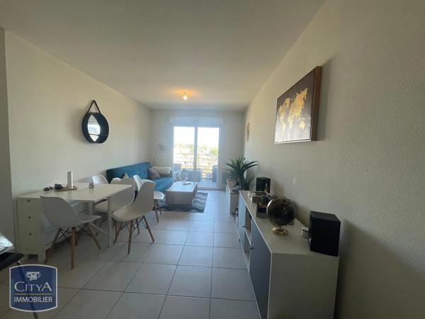 Appartement à louer 2 pièces 40.93m² Arles (13200)