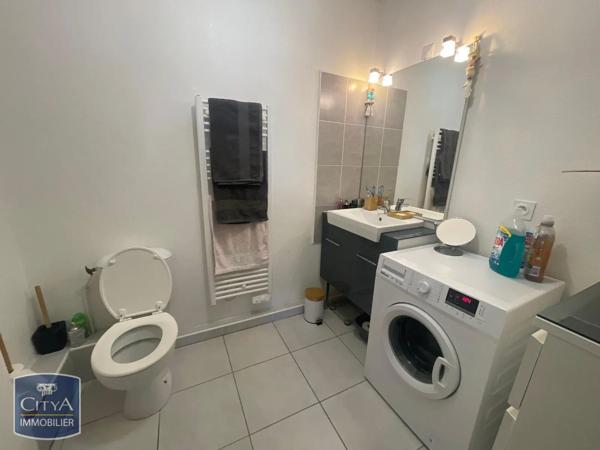 Appartement à louer 2 pièces 40.93m² Arles (13200)