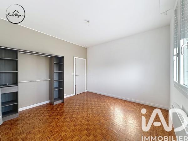 Location appartement 3 pièces 77 m² Villenave-d'Ornon