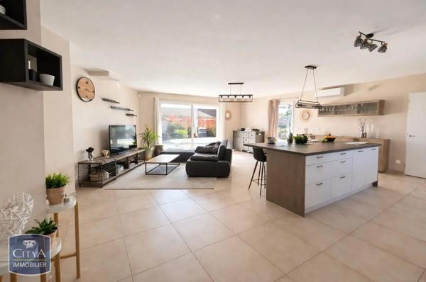 Maison à louer 5 pièces 110.25m² Draguignan (83300)