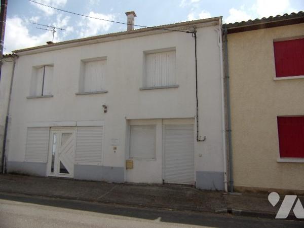 ENSEMBLE DE DEUX LOGEMENTS INDEPENDANTS