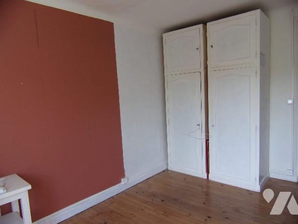 ENSEMBLE DE DEUX LOGEMENTS INDEPENDANTS