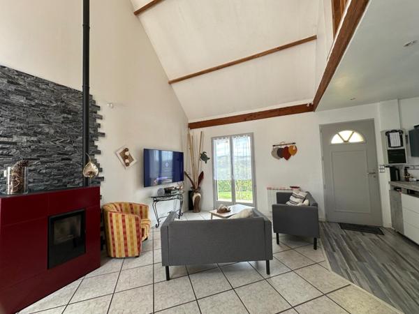 Maison à NOE, 89320 - 6 pièces 150m²