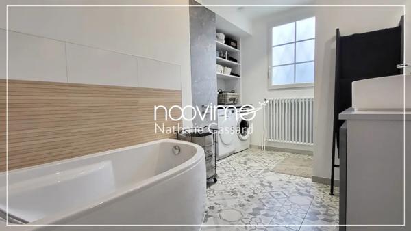 Maison Lumineuse 134 m2 3 chambres avec sous-sol total sur 7