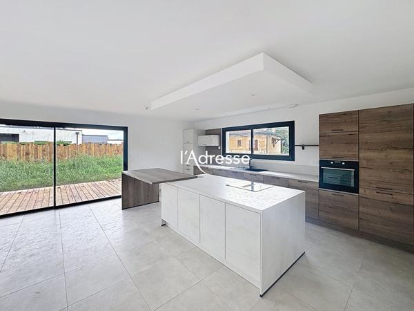 Exclu l'Adresse Immobilier - Plaisance du Touch - Maison T5 de 145m² sur un terrain de 966m²