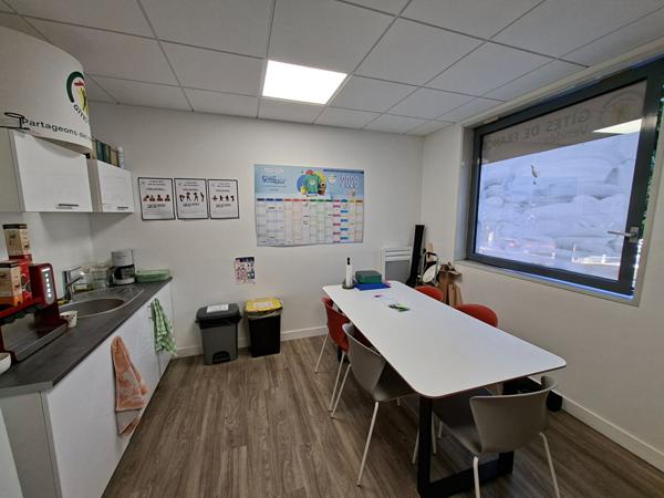 Bureaux La Roche Sur Yon 80 m2 , La roche sur yon