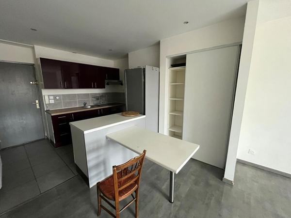 A LOUER : T2 à LILLE • rue Louis Bergot • 680 € CC • Réf. 6471001-00291-001