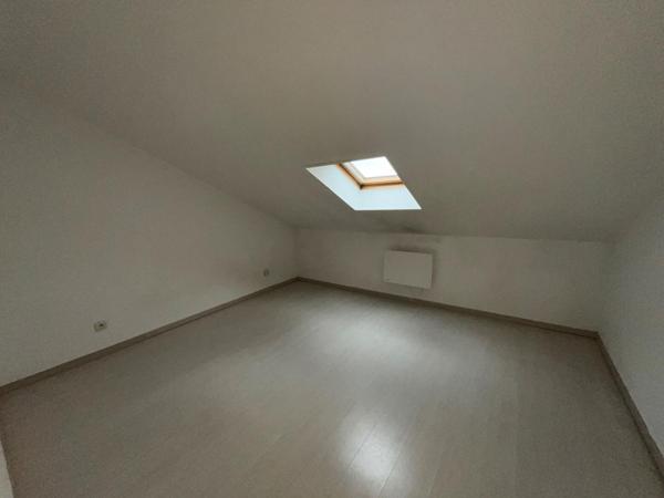A LOUER : T2 à LILLE • rue Louis Bergot • 680 € CC • Réf. 6471001-00291-001