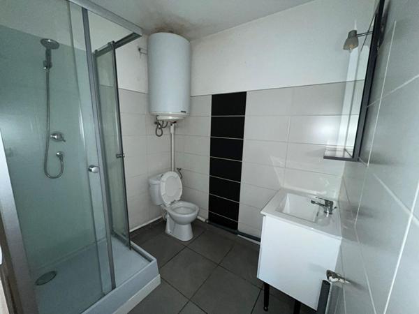 A LOUER : T2 à LILLE • rue Louis Bergot • 680 € CC • Réf. 6471001-00291-001