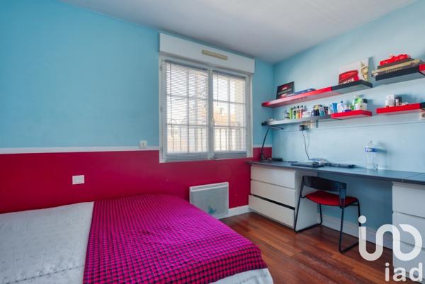 Maison traditionnelle 6 pièces de 152 m² à Floirac (33270)