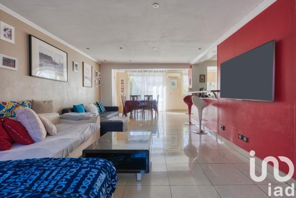 Maison traditionnelle 6 pièces de 152 m² à Floirac (33270)