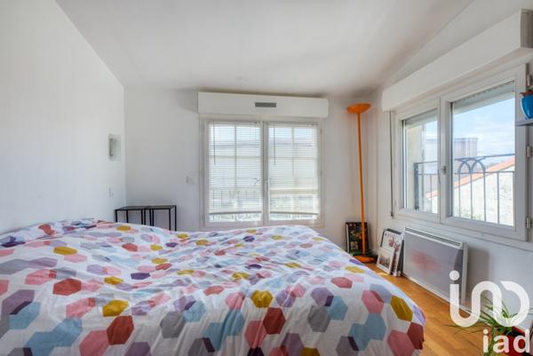 Maison traditionnelle 6 pièces de 152 m² à Floirac (33270)