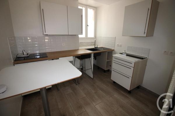 Maison à vendre  6 pièces - 97,10 m2 VILLABE - 91