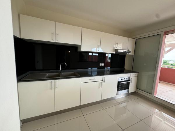 T2 NON MEUBLE BLACHON