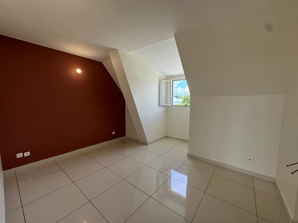 T2 NON MEUBLE BLACHON