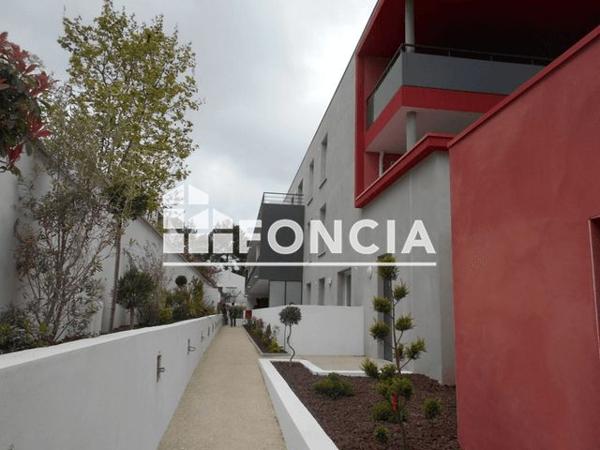 Location Studio 25.5 m² - 586 AVENUE DU VAL MONTFERRAND Montpellier 34090