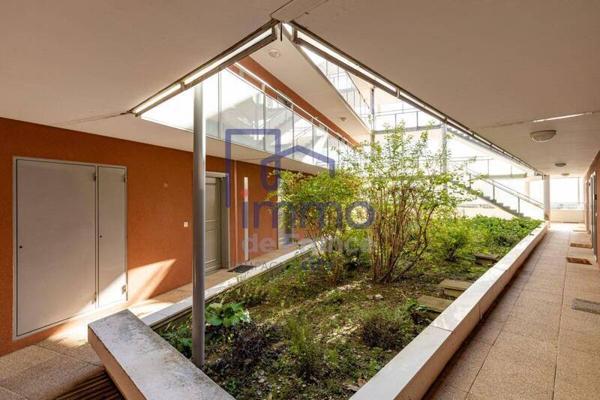 Appartement 1 pièce                                        - 38950 Saint-Martin-le-Vinoux Réf : 21606-IMMODEFRANCE69