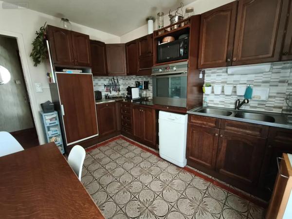 Achat - Maison Jussac 15250 6 pièces 107 m 2 563 m 2