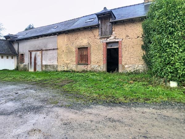 Grande longère à rénover avec terrain aux portes de Rennes