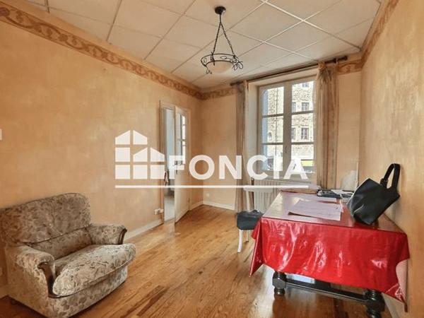 À vendre Immeuble 109 m² - Monistrol-sur-loire 43120
