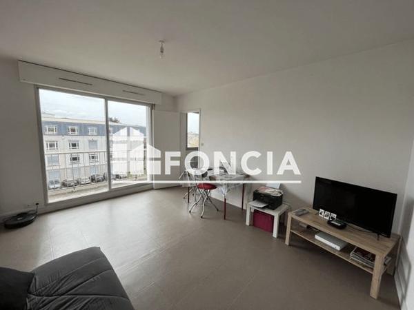 Location Appartement 2 pièces 48.26 m² - 109 RUE DU BOURG NEUF Blois 41000