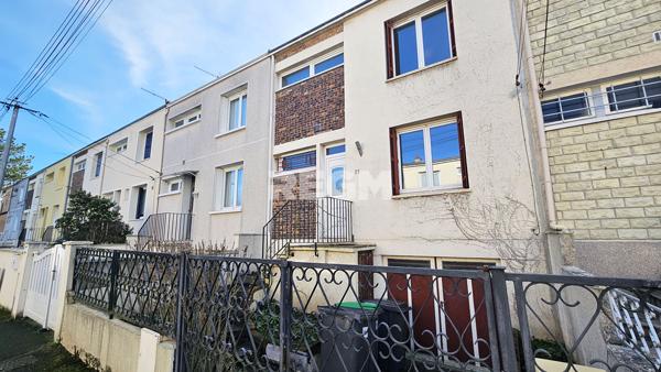 Morsang-sur-Orge (91390) Maison de 80 m² située à Morsang-sur-Orge (La Gribelette)