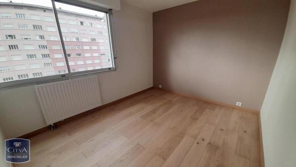Appartement à louer 2 pièces 46.04m² Dijon (21000)