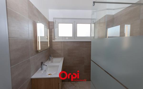 Appartement à vendre    4 pièces • 83 m2 Souffelweyersheim