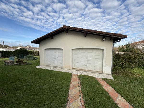 A Bazas Maison avec 2 logements