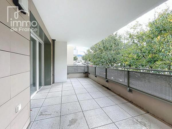 Appartement à vendre à Saint-Julien-en-Genevois (74160)