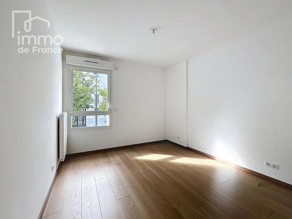 Appartement à vendre à Saint-Julien-en-Genevois (74160)