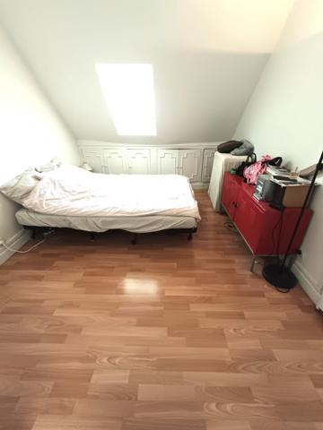 Studio au calme très proche Gare Saint-Lazare