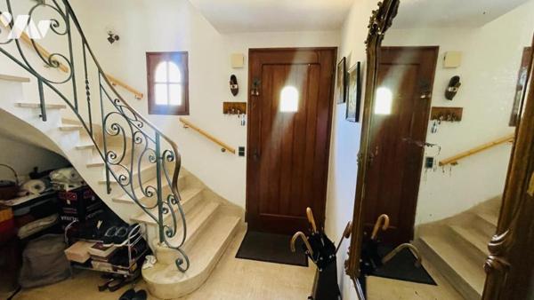 PLOUHARNEL : Maison familiale de 140 m² avec jardin constructible, proche du bourg et des plages