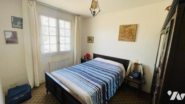 PLOUHARNEL : Maison familiale de 140 m² avec jardin constructible, proche du bourg et des plages