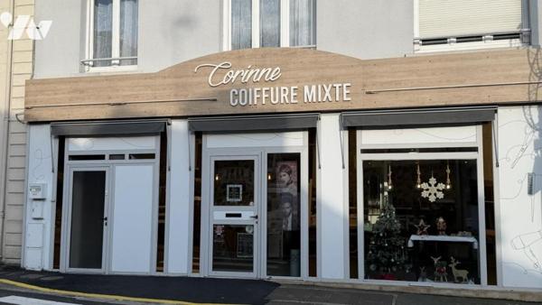 A vendre, fonds de commerce de COIFFURE situé à PONT-HEBERT, dans le bourg. 