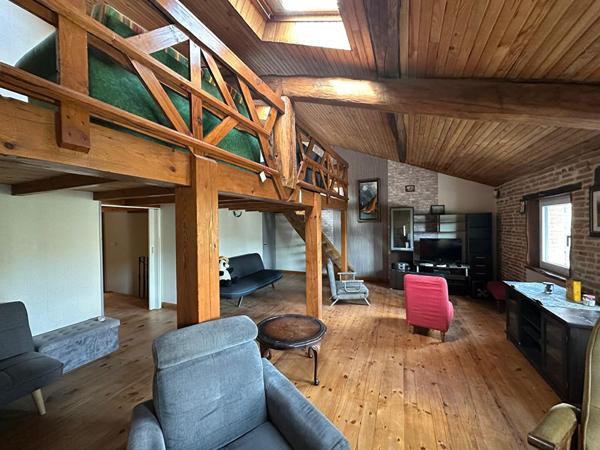 EN EXCLUSIVITE! COEUR DE VILLAGE, Magnifique maison d'environ 228 m² sur un terrain de 850 m²