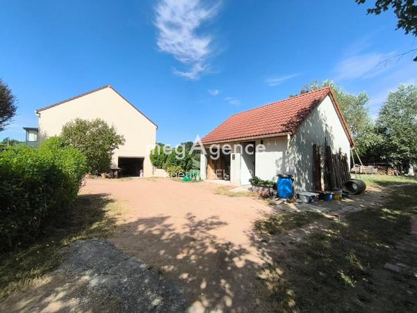 Maison à Montluçon, 03100 - 4 pièces 99m²