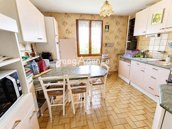 Maison à Montluçon, 03100 - 4 pièces 99m²