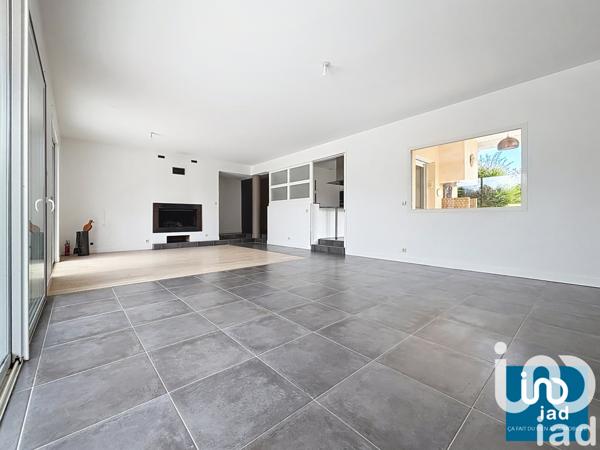 Maison à vendre 10 pièces 180 m² Preignan