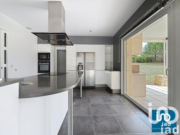 Maison à vendre 10 pièces 180 m² Preignan