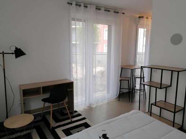 Appartement loué en meublé sur La Rochelle 1 pièce(s) 19.58 m2